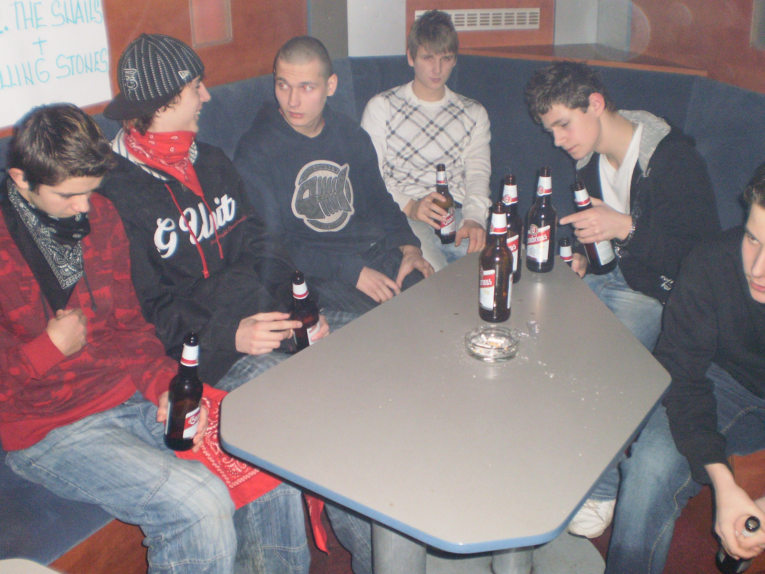 Robert,Máca,Márty,Márty.M,Kulis